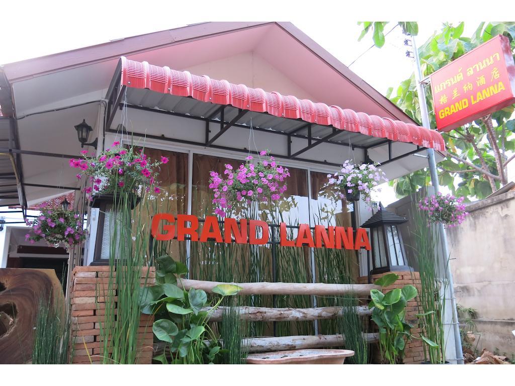 Grand Lanna Hotel Chiang Mai Luaran gambar