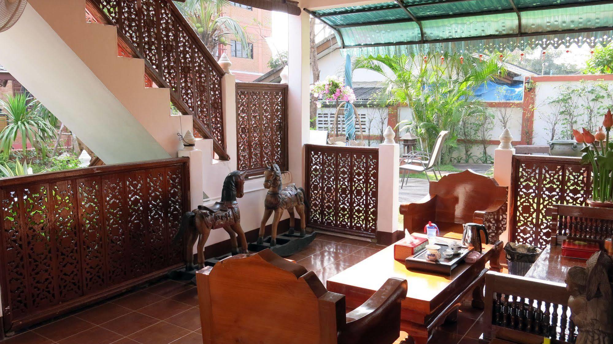 Grand Lanna Hotel Chiang Mai Luaran gambar