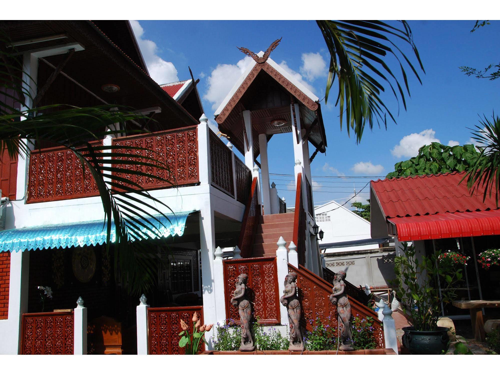 Grand Lanna Hotel Chiang Mai Luaran gambar