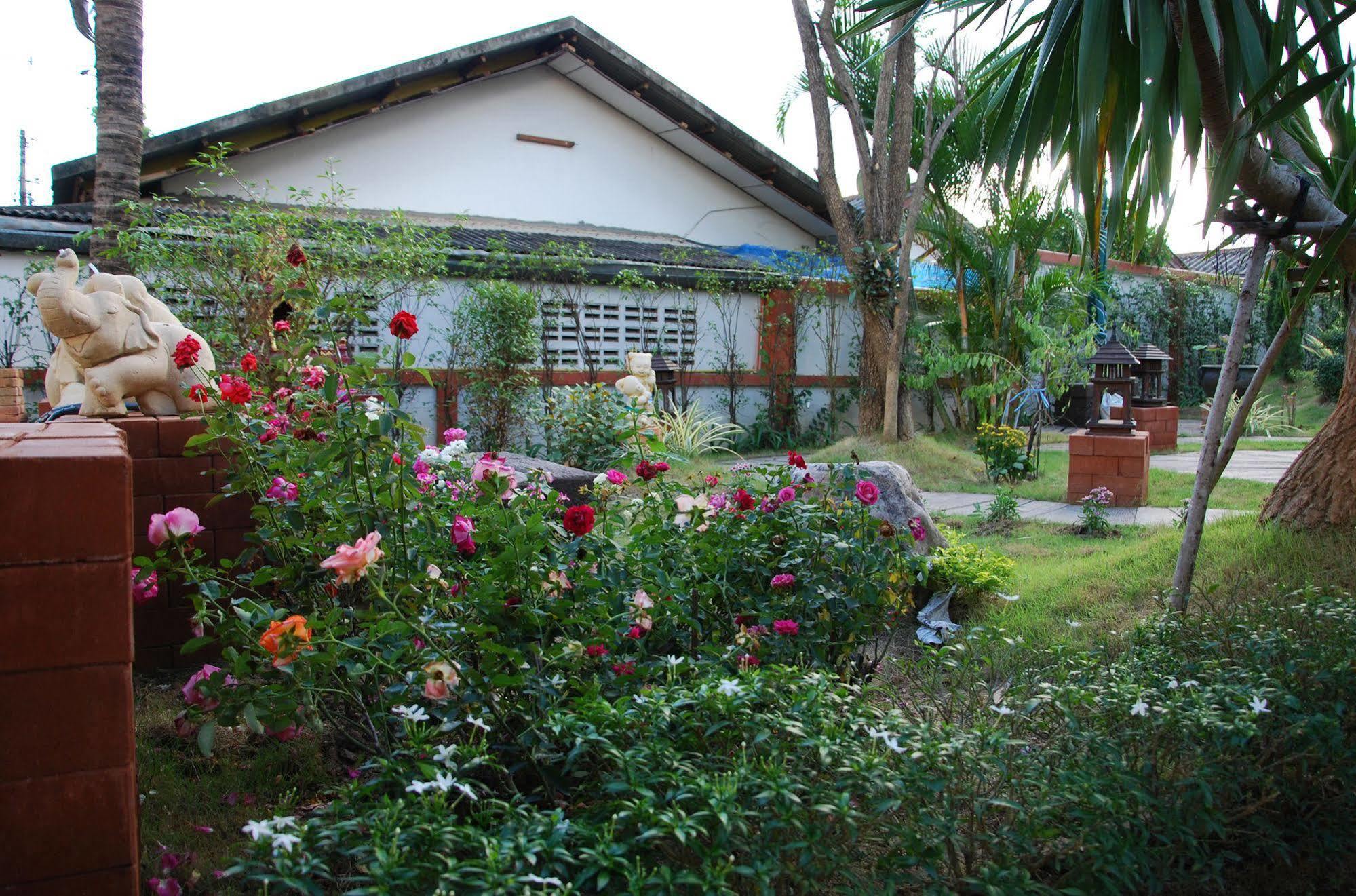 Grand Lanna Hotel Chiang Mai Luaran gambar